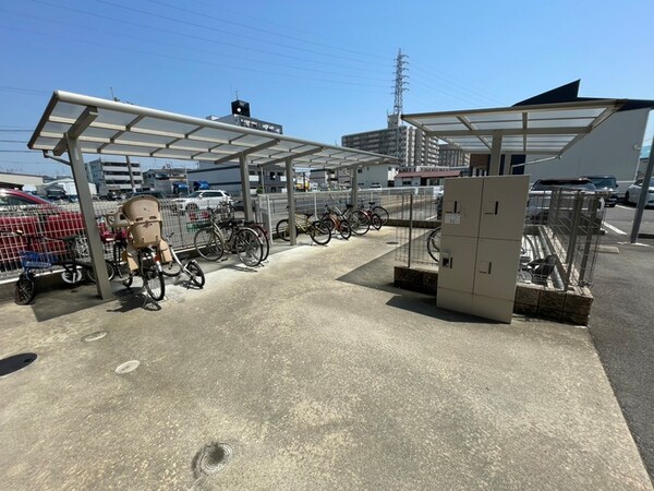 駐輪場