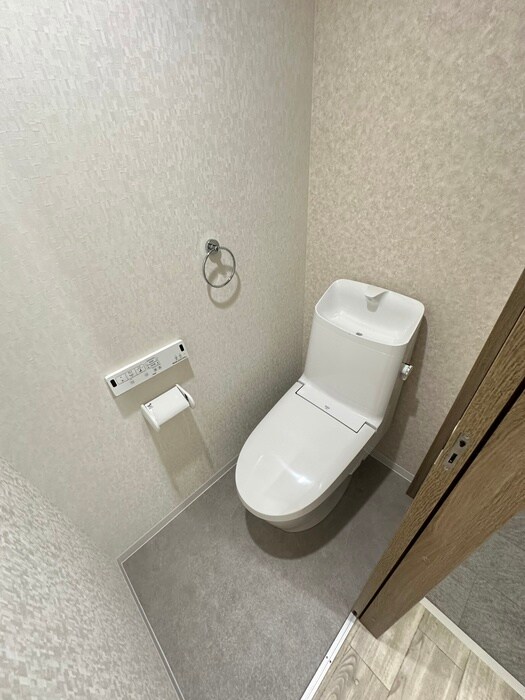 物件内観写真10　(トイレ)