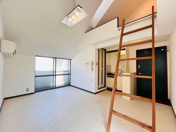 物件内観写真7　(居室)