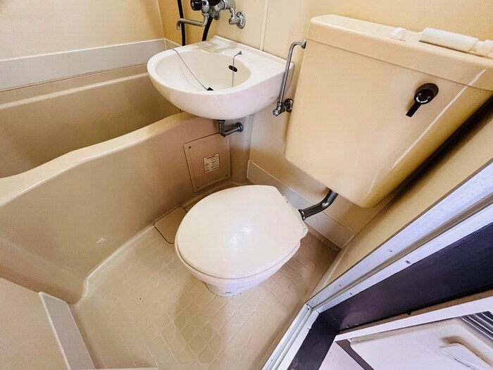 物件内観写真13　(トイレ)