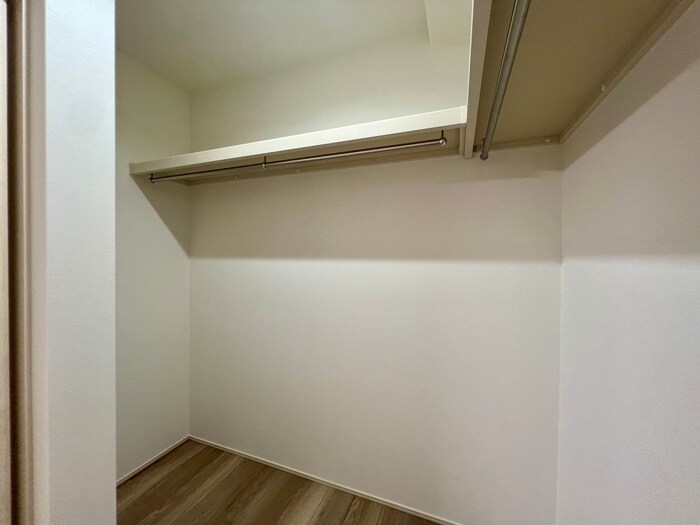 物件内観写真10　(収納)