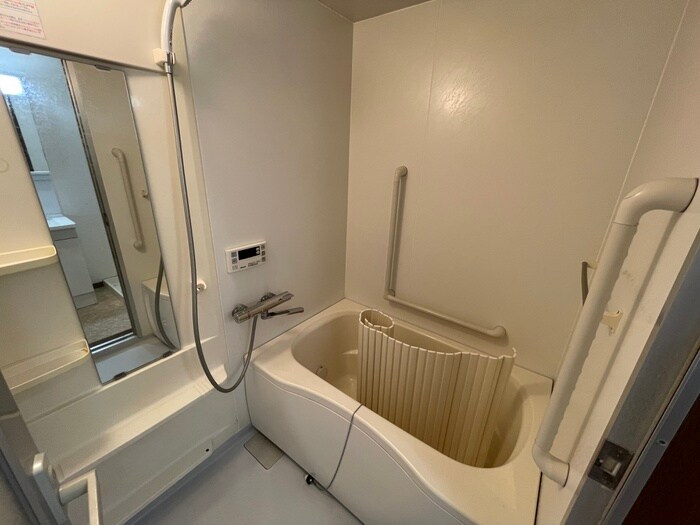 物件内観写真16　(バス／シャワールーム等)