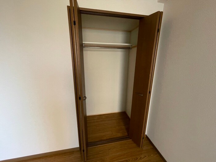 物件内観写真18　(収納)