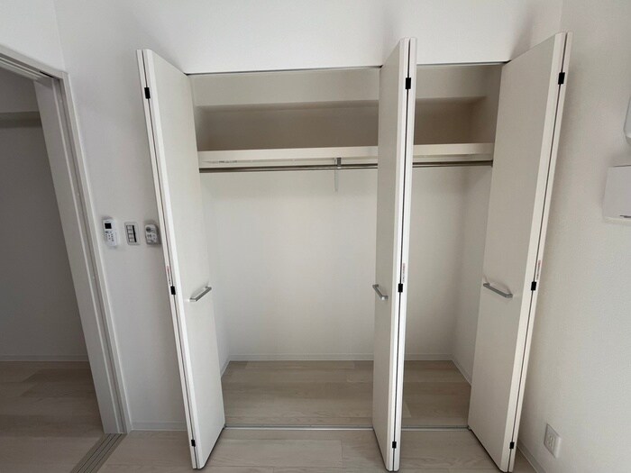 物件内観写真18　(収納)