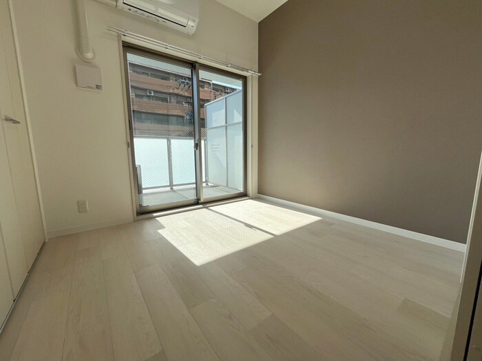 物件内観写真21　(居室)