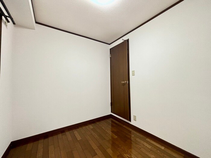 物件内観写真16　(居室)