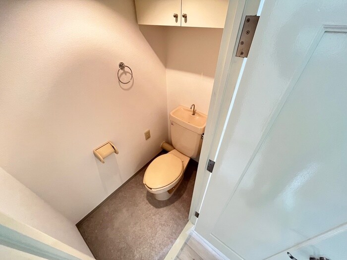 物件内観写真14　(トイレ)