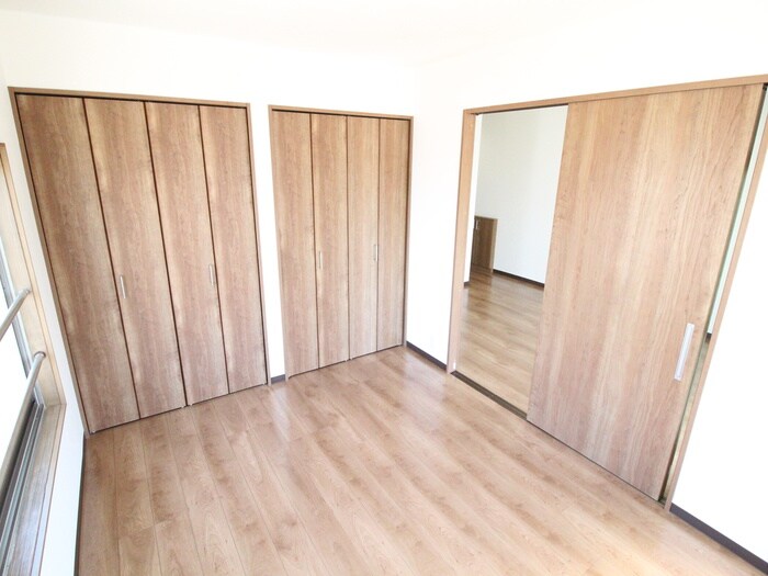 物件内観写真8　(居室)