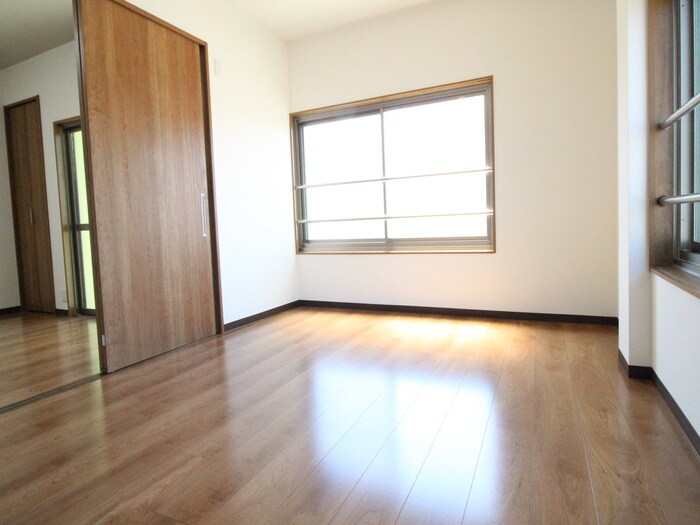 物件内観写真19　(居室)