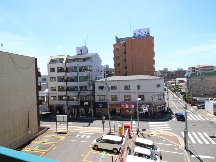 物件内観写真21　(室内からの展望)