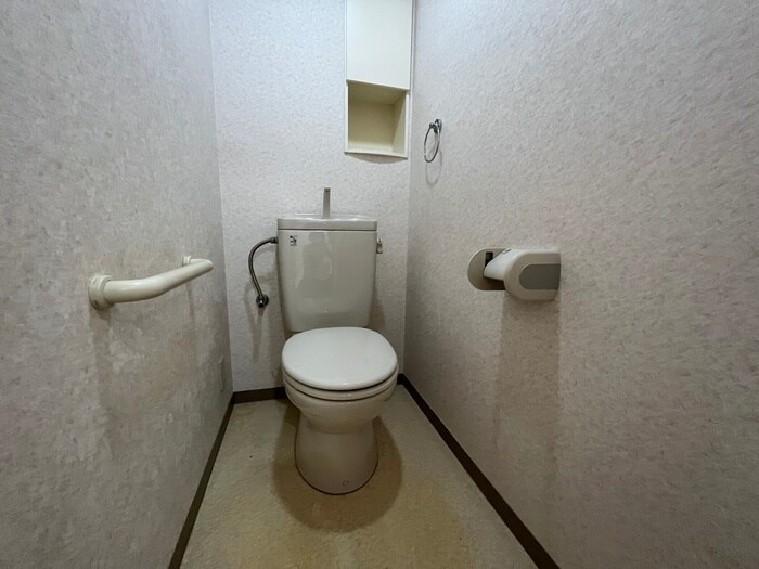 物件内観写真10　(トイレ)