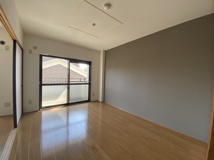 物件内観写真7　(居室)