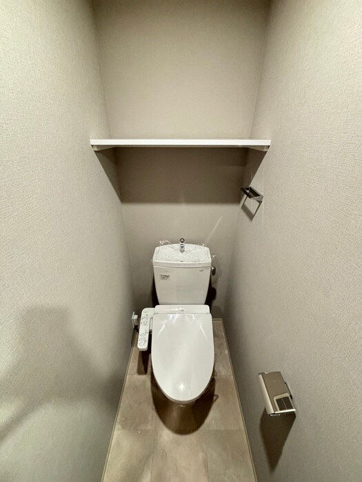 物件内観写真11　(トイレ)