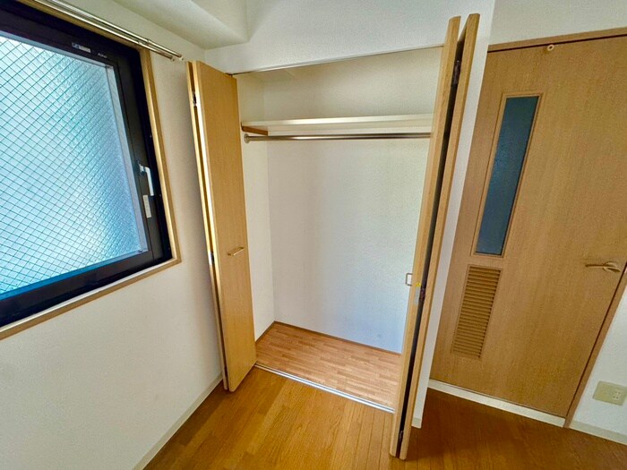 物件内観写真15　(収納)