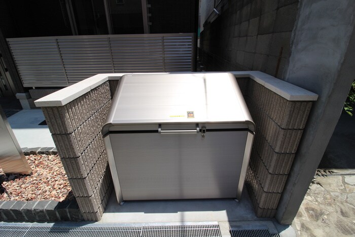 物件外観写真6　(駐車場)