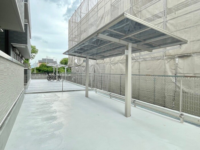 物件外観写真6　(駐輪場)