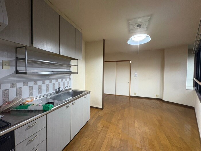 物件内観写真10　(居室)