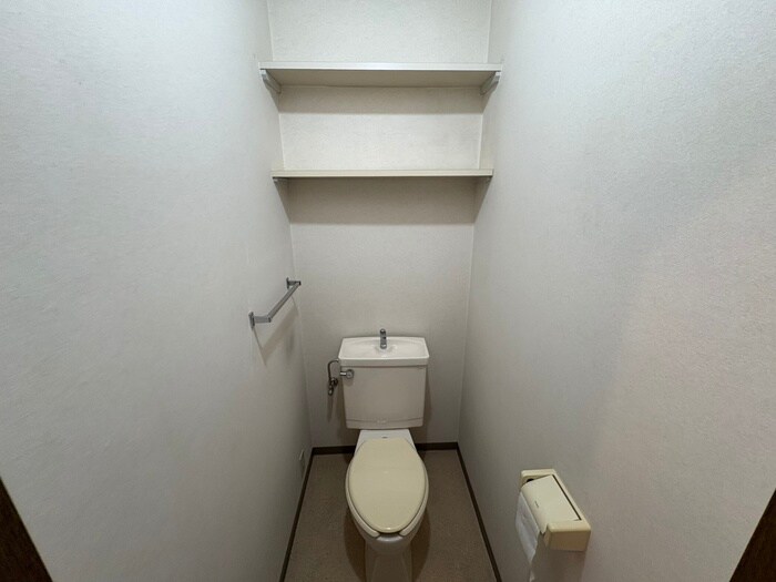 物件内観写真14　(トイレ)
