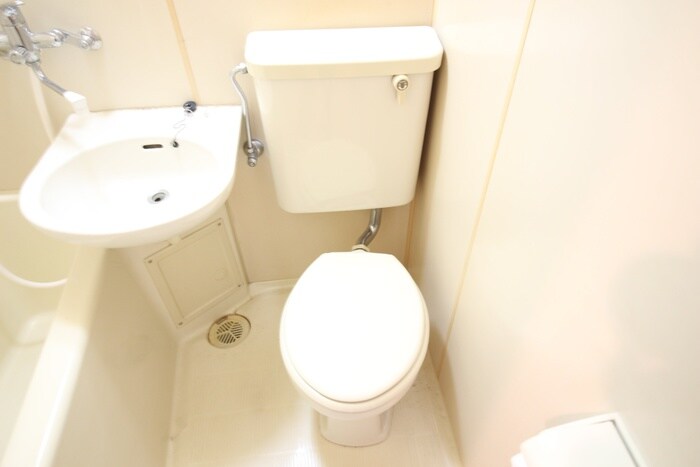 物件内観写真13　(トイレ)