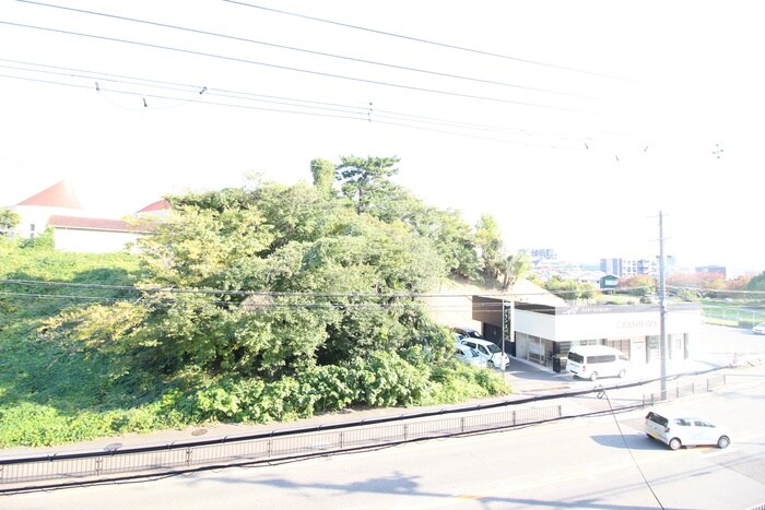 物件内観写真17　(室内からの展望)