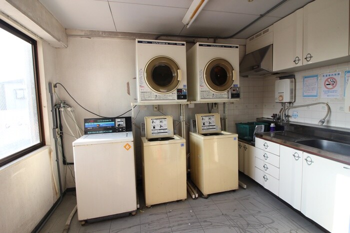 物件内観写真22　(洗濯機置場)