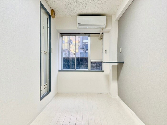 物件内観写真12　(居室)