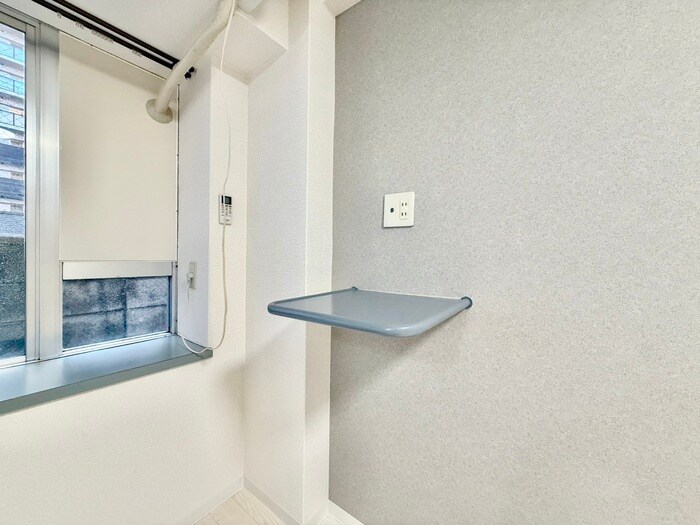 物件内観写真13　(居室)