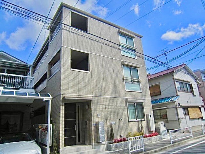 物件外観写真1　(外観写真)