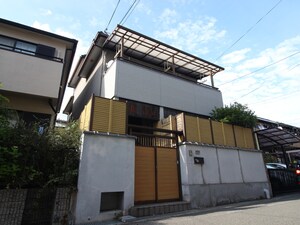 烏帽子町貸家外観写真