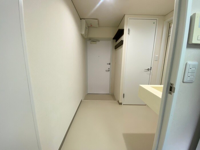 物件内観写真9　(廊下)