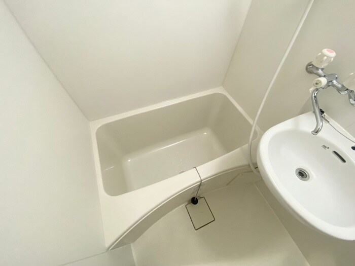 物件内観写真12　(バス／シャワールーム等)
