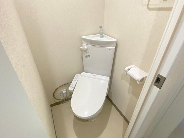 物件内観写真13　(トイレ)