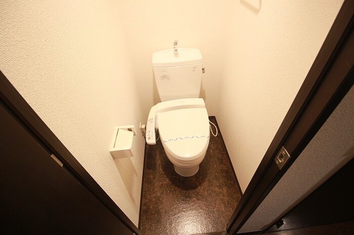 物件内観写真11　(トイレ)