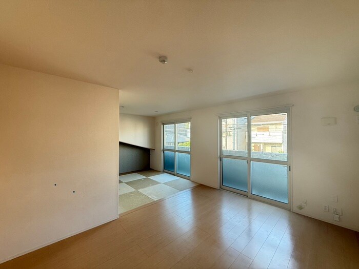 物件内観写真8　(居室)