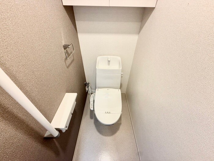 物件内観写真15　(トイレ)