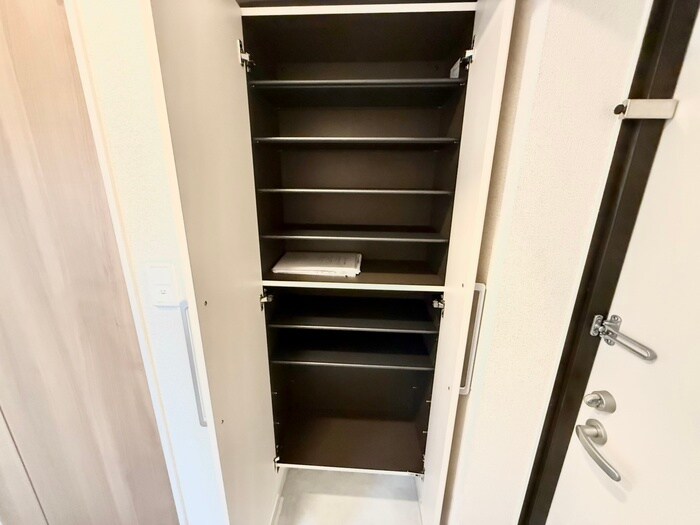 物件内観写真19　(収納)