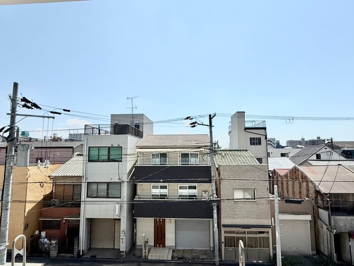 物件内観写真22　(室内からの展望)