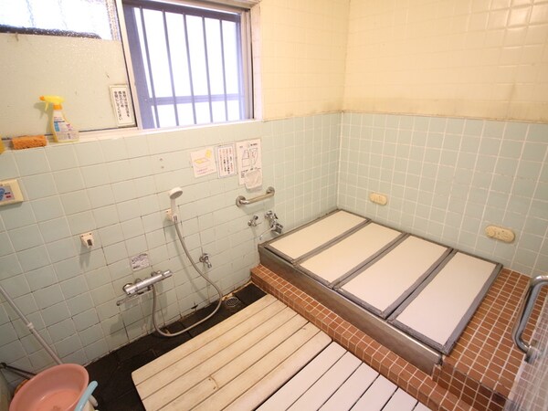 バス／シャワールーム等