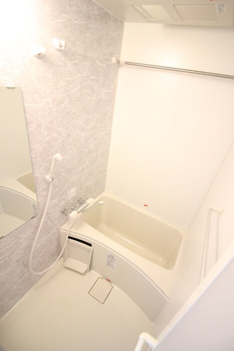 物件内観写真8　(バス／シャワールーム等)