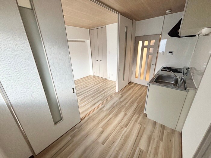 物件内観写真14　(居室)