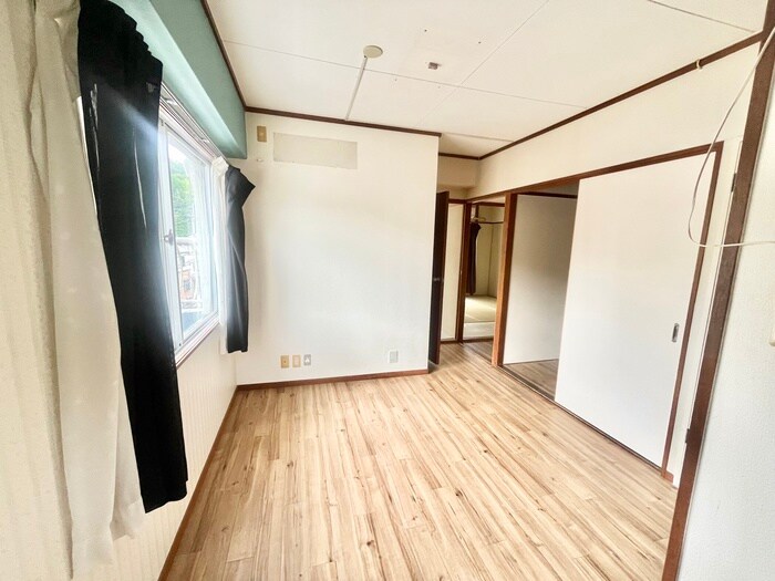 物件内観写真7　(居室)