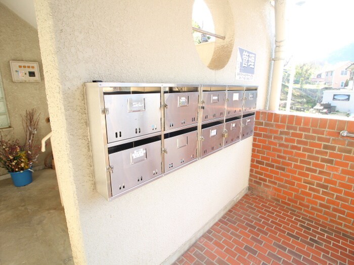 物件外観写真5　(建物設備)