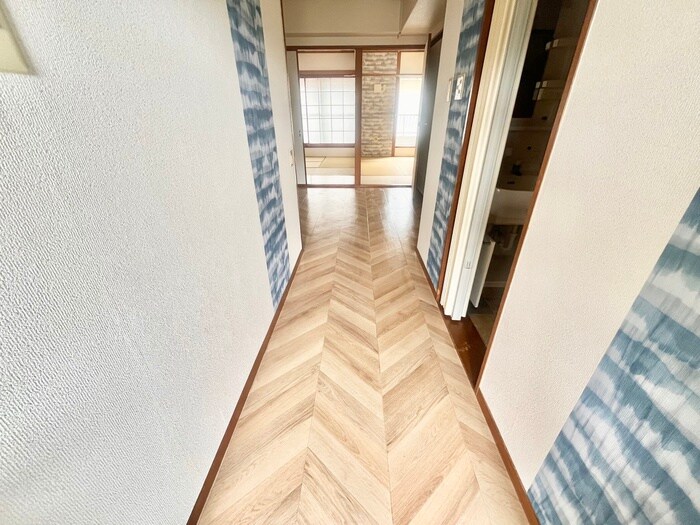 物件内観写真19　(廊下)