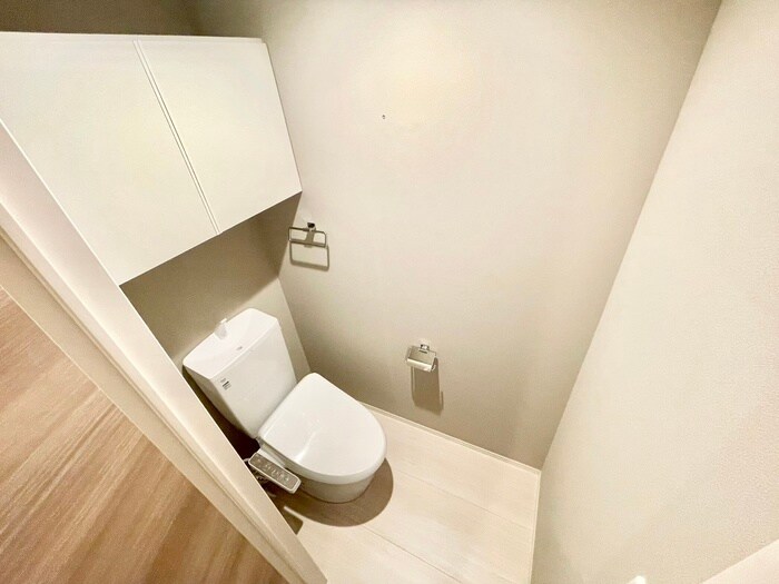 物件内観写真8　(トイレ)