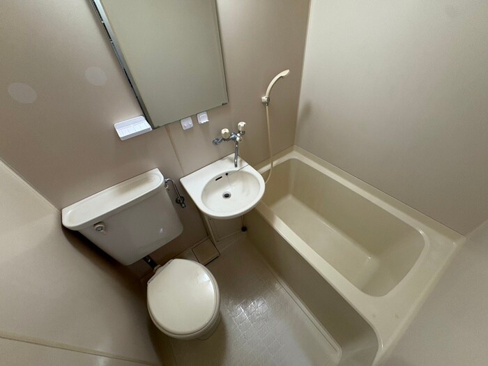 物件内観写真12　(バス／シャワールーム等)