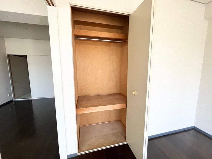 物件内観写真13　(収納)