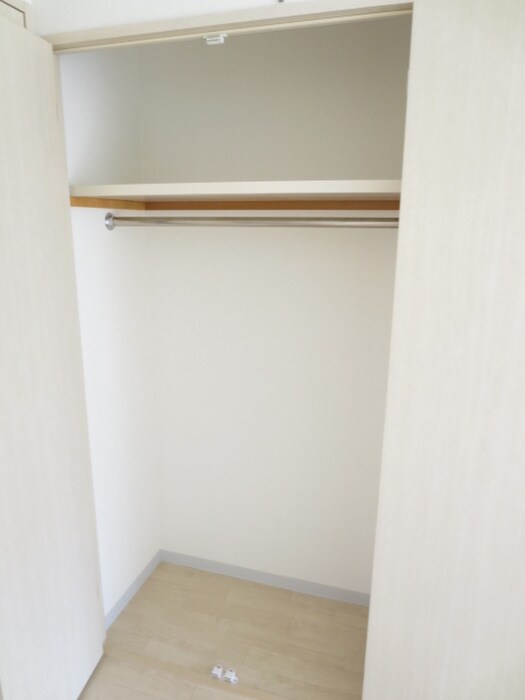 物件内観写真11　(収納)