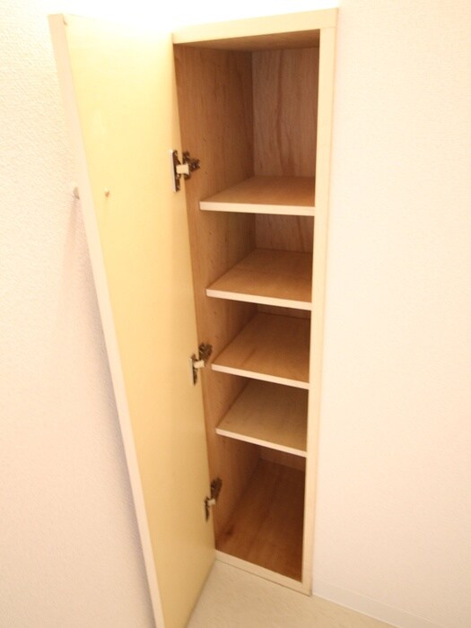 物件内観写真14　(靴箱)