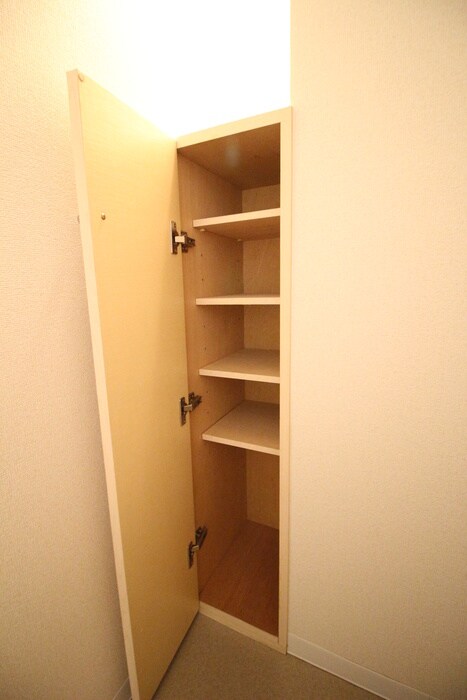 物件内観写真15　(靴箱)
