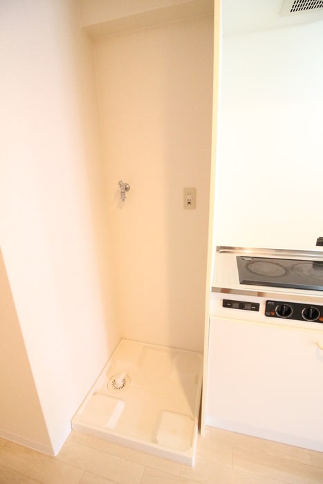 物件内観写真17　(洗濯機置場)